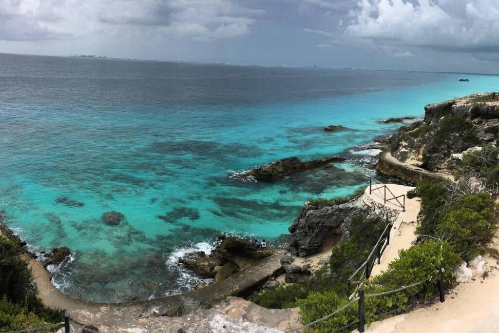 Casa El Quinto Elemento, Departamento Tierra! Lägenhet Isla Mujeres Exteriör bild